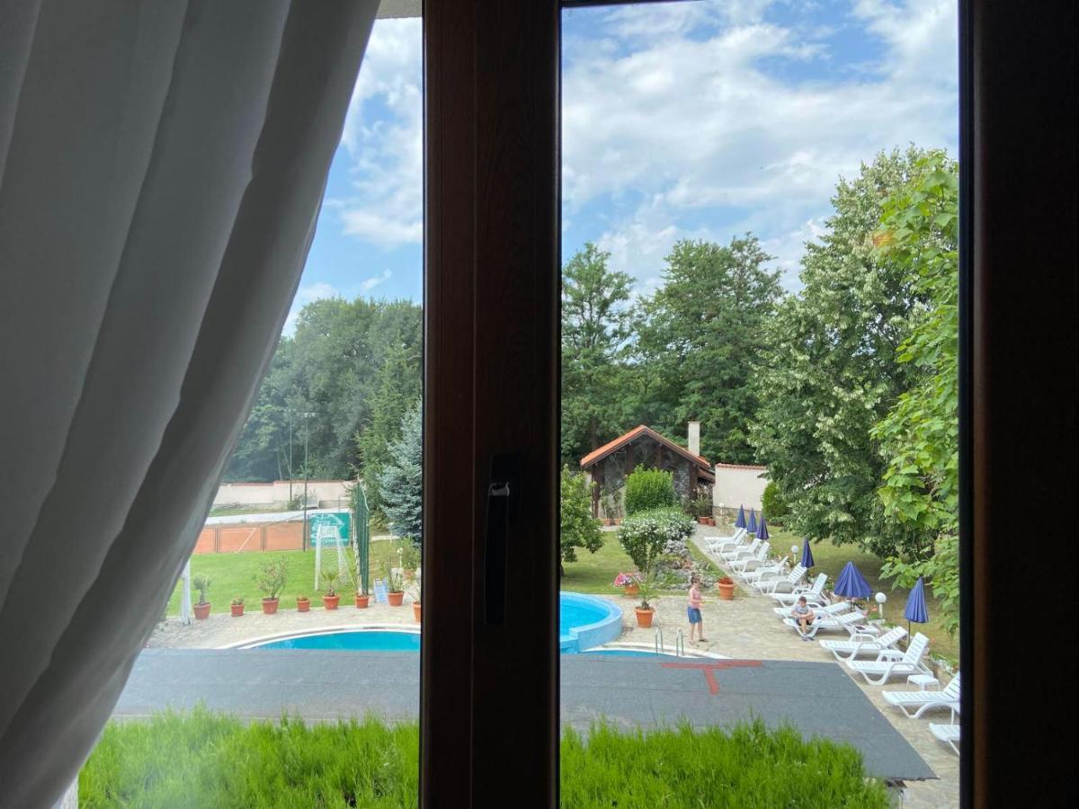 Hotel Shterev Anevo Сопот Экстерьер фото